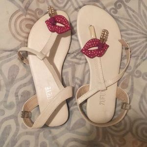 White lipstick sandals